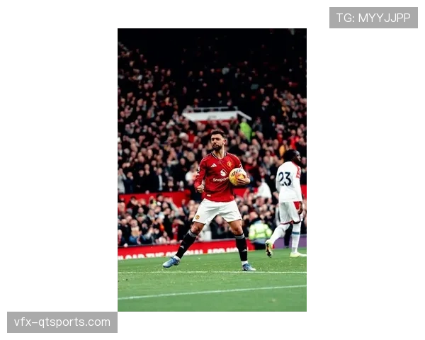 “曼联客场一球小胜，滕哈格称赞球队在最后阶段顶住压力的防守表现”